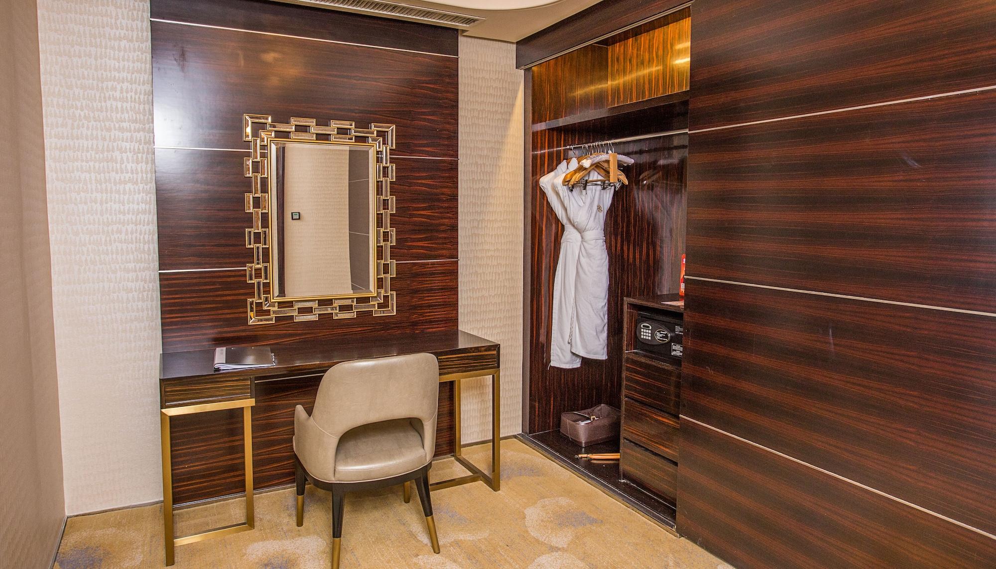 Chateau Star River Guangzhou-Chateau Star River Guangzhou-Trade Fair Shuttle Bus Bagian luar foto